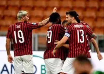Milan, 2-0 geri düştüğü maçta Juventus’u 4-2 yendi
