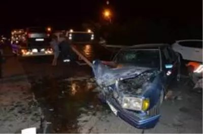 Ordu'da iki otomobil kafa kafaya çarpıştı: 6 kişi ağır yaralandı