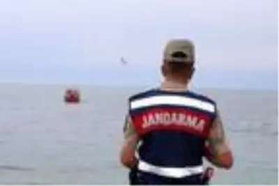 Van Gölü'nde batan tekne, Row ve Sonar cihazlarıyla aranıyor Van Gölü'nde batan tekne, Row ve Sonar cihazlarıyla aranıyor