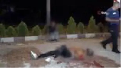Adana'da silahlı kavga: 2 yaralı Adana'da silahlı kavga: 2 yaralı