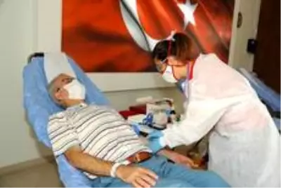 ADÜ'de kan bağışı kampanyası düzenlendi
