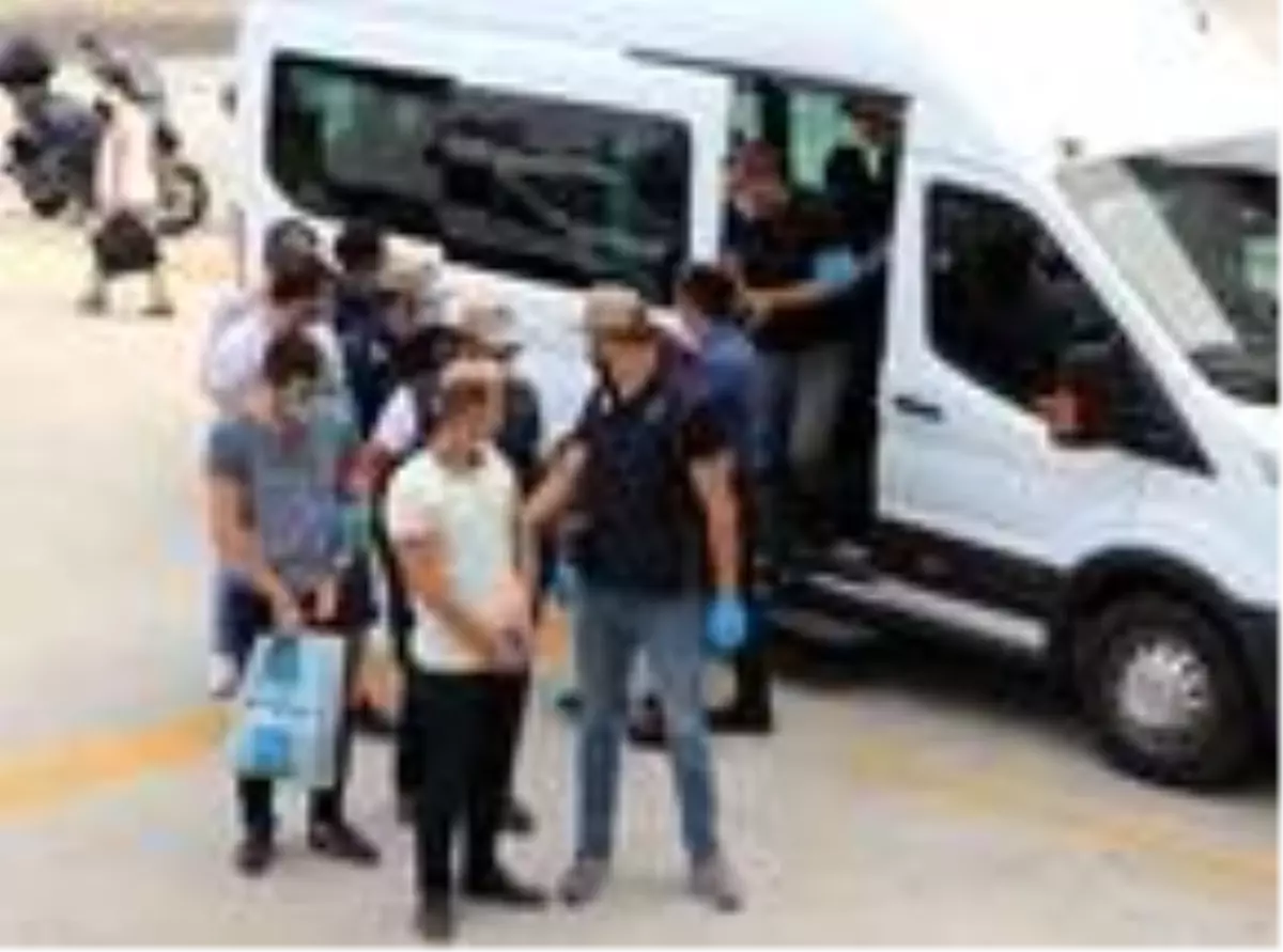 Ceza infaz memurlarına FETÖ operasyonunda şüpheliler etkin pişmanlıktan faydalandı: 1 tutuklama