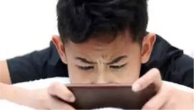 Çin'de 'internet bağımlılığı tedavi merkezinde çocukları 10 gün hücreye kapatan' dört görevliye...