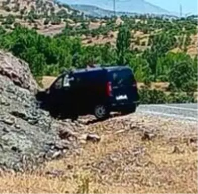 Elazığ'da trafik kazası: 1 ölü, 4 yaralı Elazığ'da trafik kazası: 1 ölü, 4 yaralı