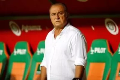 Fatih Terim, Galatasaray kariyerinde ilk kez üst üste 7 lig maçında galibiyet göremedi Fatih Terim, Galatasaray kariyerinde ilk kez üst üste 7 lig maçında galibiyet göremedi