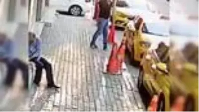 Hem hırsızlık yaptı, hem de selam verdi Hem hırsızlık yaptı, hem de selam verdi
