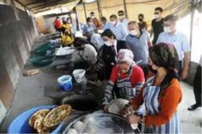 İŞKUR projesi ile iş sahibi olan eski hükümlü 19 kişiye de iş imkanı sağladı İŞKUR projesi ile iş sahibi olan eski hükümlü 19 kişiye de iş imkanı sağladı