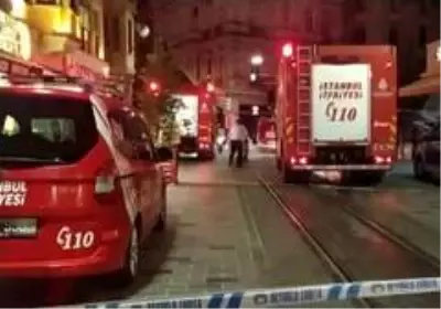 Son dakika haberi... İstiklal Caddesi'nde giyim dükkanında korkutan yangın Son dakika haberi... İstiklal Caddesi'nde giyim dükkanında korkutan yangın