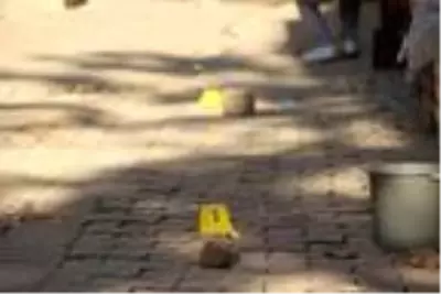 Kahvehane taradı, kaçarken hava ateş açarak 1 çocuğu vurdu: 1 ölü, 3 yaralı Kahvehane taradı, kaçarken hava ateş açarak 1 çocuğu vurdu: 1 ölü, 3 yaralı