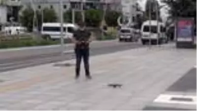 Maskesiz şekilde emniyet drone’nuna el sallayan gençler cezadan kurtulamadı
