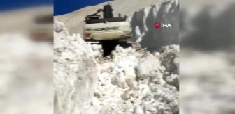 Şırnak'ta 36 derecede 'karla mücadele' çalışmaları