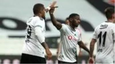 Beşiktaş, sahasında Kasımpaşa'yı 3-2 mağlup etti Beşiktaş, sahasında Kasımpaşa'yı 3-2 mağlup etti