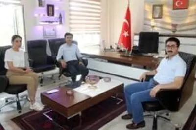 Tayini çıkan hakimler Kaymakam Kaya'ya veda etti Tayini çıkan hakimler Kaymakam Kaya'ya veda etti