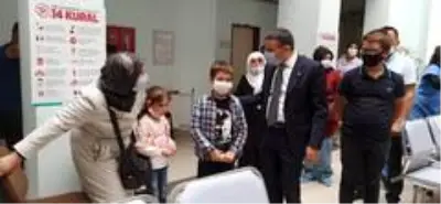 Vali Cevdet Atay halkı dinledi