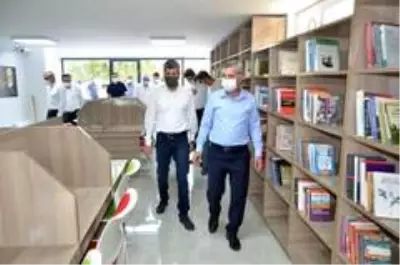 Son dakika haberi | Yeşilyurt Belediyesi'nden Çavuşoğlu 'na kitap kafe Son dakika haberi | Yeşilyurt Belediyesi'nden Çavuşoğlu 'na kitap kafe