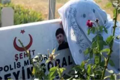 15 Temmuz şehidinin oğlu babasının hatıralarıyla büyüyor