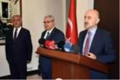 Son dakika haber | Bakanı Karaismailoğlu: Salgın sürecinde hiçbir şantiyemizi kapatmadık Son dakika haber | Bakanı Karaismailoğlu: Salgın sürecinde hiçbir şantiyemizi kapatmadık