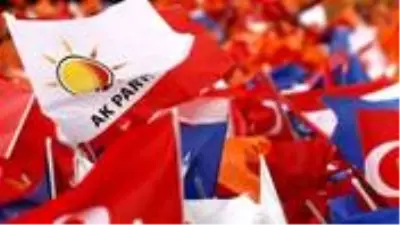 Balıkesir’de AK Parti’nin 5 ilçe başkanı istifa etti