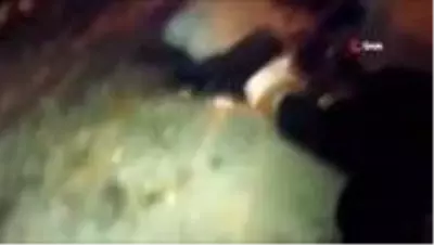Beylikdüzü’nde otomobil tabela direğine çarptı: 4 yaralı