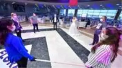Düğünlerde 'gözlemci' dönemi! Halaya müdahale edecek, maske kontrolü yapacak Düğünlerde 'gözlemci' dönemi! Halaya müdahale edecek, maske kontrolü yapacak