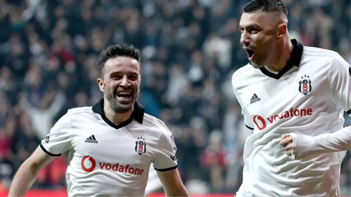 Burak Yılmaz ve Gökhan Gönül, Yeni Malatyaspor maçında ...