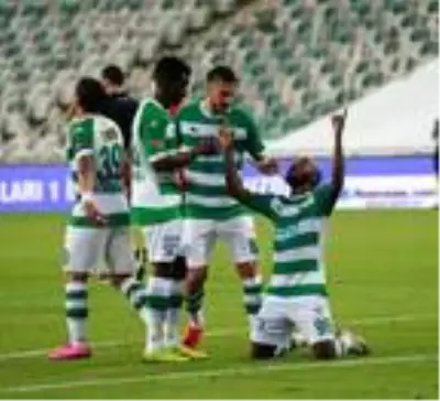 Bursaspor sahasında etkili Bursaspor sahasında etkili