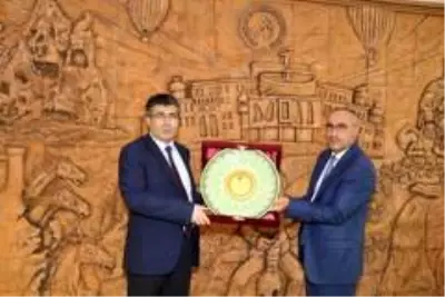 Son dakika haber... Dinç ve Duru, Rektör Aktekin'e hayırlı olsun ziyaretinde bulundu Son dakika haber... Dinç ve Duru, Rektör Aktekin'e hayırlı olsun ziyaretinde bulundu