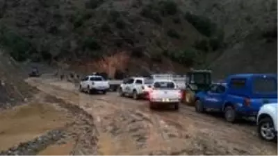 Erzincan'da sağanak sel ve heyelana neden oldu Erzincan'da sağanak sel ve heyelana neden oldu