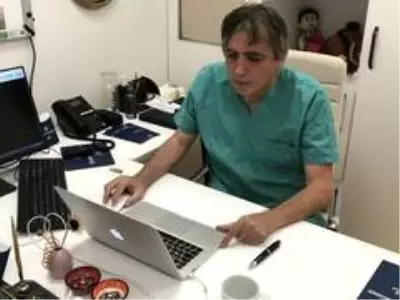 Son Dakika: Karın ağrısı çekiyordu, midesinden tam 42 adet mıknatıs topu çıktı