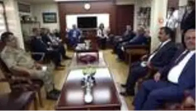 Kültür ve Turizm Bakan Yardımcısı Alparslan ve AK Parti Genel Başkan Yardımcısı Karaaslan Muş'ta Kültür ve Turizm Bakan Yardımcısı Alparslan ve AK Parti Genel Başkan Yardımcısı Karaaslan Muş'ta