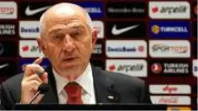 Nihat Özdemir'den şike suçlamalarına yanıt: Kayıtlarda 2010/11 sezonunun şampiyonu Fenerbahçe yazıyor Nihat Özdemir'den şike suçlamalarına yanıt: Kayıtlarda 2010/11 sezonunun şampiyonu Fenerbahçe yazıyor