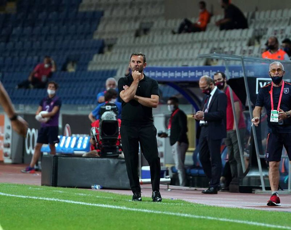 Okan Buruk'tan Manchester United yorumu: Galatasaray'la elediğimizde imkansız diyorlardı, favoriyle eşleştik