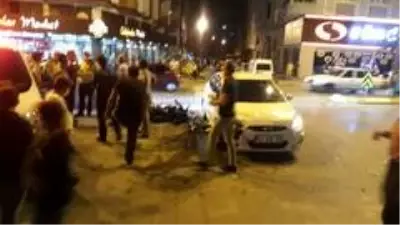 Otomobil ile motosiklet çarpıştı: 3 yaralı