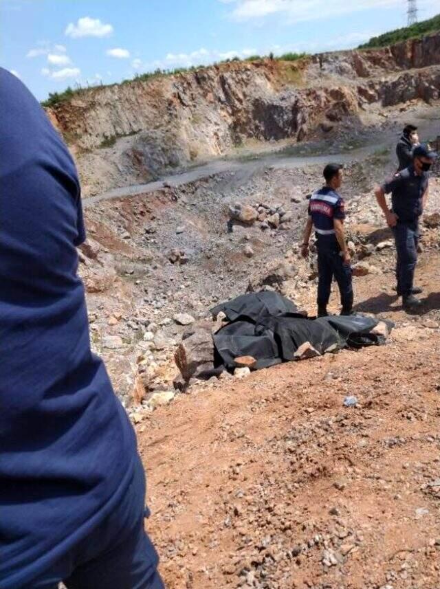 Sakarya'da ikinci patlamaya sebep olan havai fişekler için iç acıtan gerçek: 15 gün soğutulması gerekiyordu Sakarya'da ikinci patlamaya sebep olan havai fişekler için iç acıtan gerçek: 15 gün soğutulması gerekiyordu