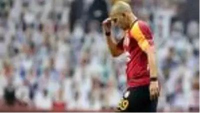 Tahkim Kurulu, Sofiane Feghouli ve Serdar Aziz'in cezalarını onadı! Tahkim Kurulu, Sofiane Feghouli ve Serdar Aziz'in cezalarını onadı!