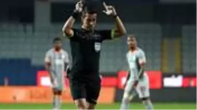 TFF, F.Bahçe-Sivasspor maçına hakem Abdulkadir Bitigen'in yerine Ali Palabıyık'ı atadı TFF, F.Bahçe-Sivasspor maçına hakem Abdulkadir Bitigen'in yerine Ali Palabıyık'ı atadı