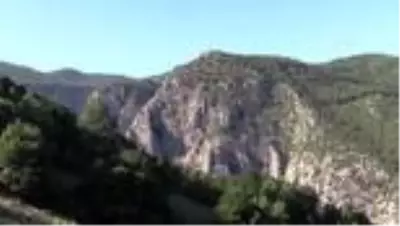 Valla Kanyonu’nda yaralanan bir kişi için kurtarma çalışması başlatıldı