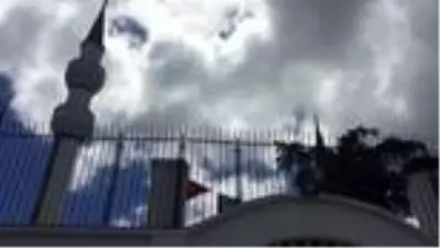 15 Temmuz şehidinin isminin verildiği Üsküdar'daki cami ibadete açıldı 15 Temmuz şehidinin isminin verildiği Üsküdar'daki cami ibadete açıldı