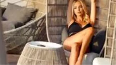 Galatasaray taraftarı Rus güzel Victoria Lopyreva, tatil için Antalya'ya geldi Galatasaray taraftarı Rus güzel Victoria Lopyreva, tatil için Antalya'ya geldi