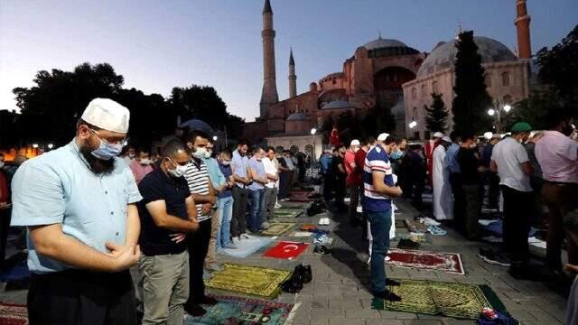 Ayasofya'nın cami olması dünya basınının gündeminde: Erdoğan amacına ulaştı Ayasofya'nın cami olması dünya basınının gündeminde: Erdoğan amacına ulaştı
