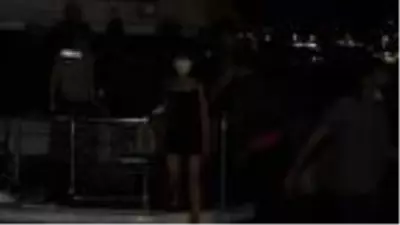 Bebek'te 150 kişilik yat partisine polis baskını! Bebek'te 150 kişilik yat partisine polis baskını!
