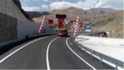 Güneydoğu’yu Doğu’ya bağlayacak Beğendik Köprüsü ulaşıma açıldı