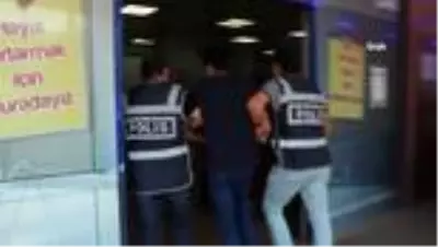 Hırsızlıktan tutuklandı gazetecileri tehdit etti Hırsızlıktan tutuklandı gazetecileri tehdit etti
