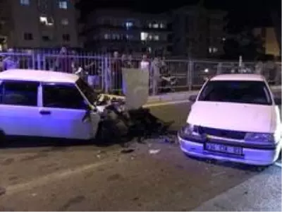 Kuşadası'nda ki kazada ikiz bebekler ölümden döndü