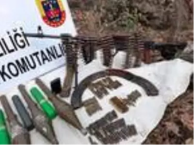 Muş'ta, PKK'nın depolarında mühimmat ele geçirildi