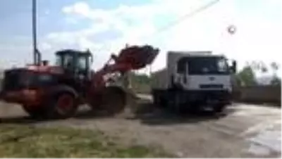 Tuşba'da ahırlar şehir dışına çıkarılıyor Tuşba'da ahırlar şehir dışına çıkarılıyor