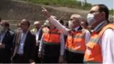 Ulaştırma ve Altyapı Bakanı Karaismailoğlu Bitlis'te (1) Ulaştırma ve Altyapı Bakanı Karaismailoğlu Bitlis'te (1)