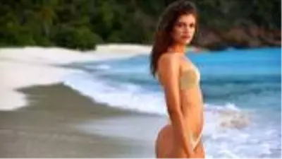 Valentina Sampaio, Sports Illustrated'in mayo sayısında yer alan ilk trans model oldu Valentina Sampaio, Sports Illustrated'in mayo sayısında yer alan ilk trans model oldu
