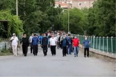 Yahyalı sağlıklı yaşam için yürüdü