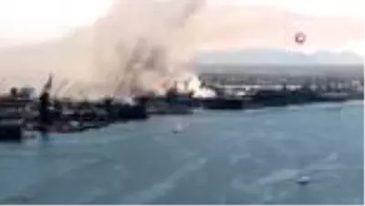ABD'de savaş gemisinde yangın çıktı ABD'de savaş gemisinde yangın çıktı